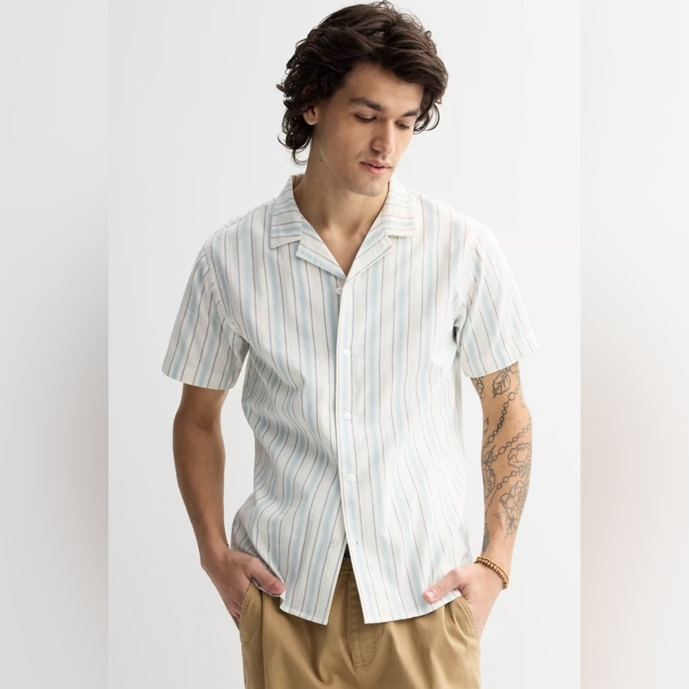 Ocean Current Button Down Shirt. New with tags. Mens size XXL
